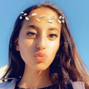 Meet your Posher, Hanna